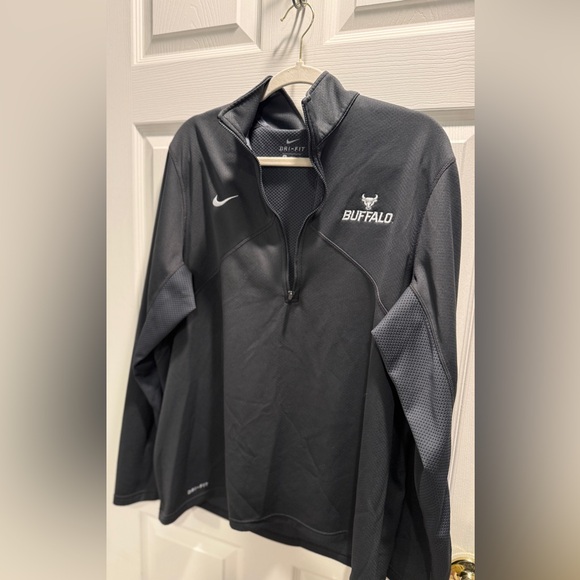 Nike Dri-FIT 1/4 Zip Pullover Men’s XL Black Buffalo Logo Performance Top - Picture 6 of 10